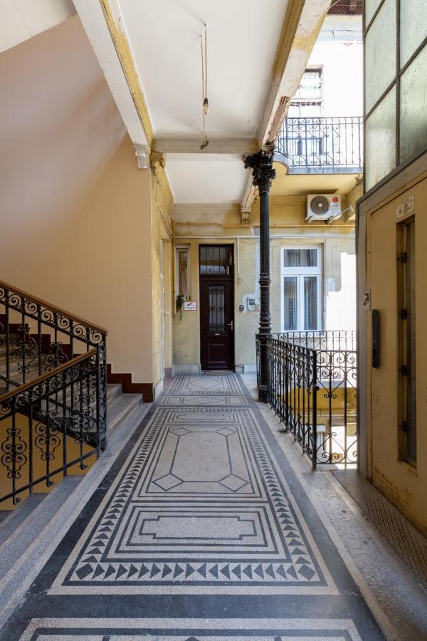 Bien Apartment Budapest Bagian luar foto